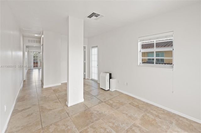 819 SW 7th Ave, Fort Lauderdale, FL 33315