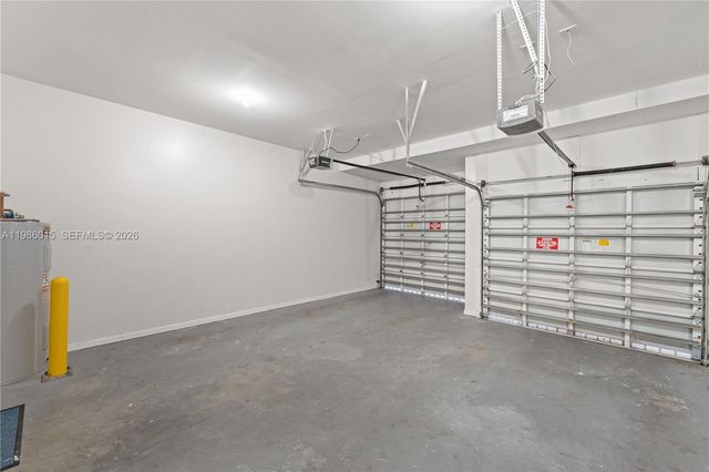 819 SW 7th Ave, Fort Lauderdale, FL 33315