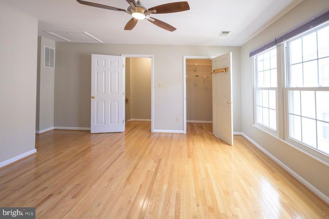 3019 22ND ST S, Arlington, VA 22204