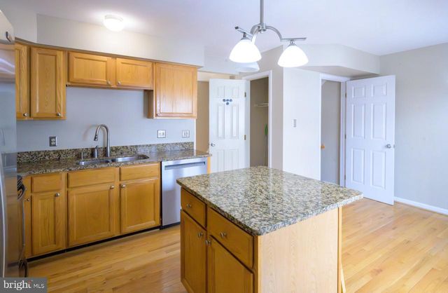 3019 22ND ST S, Arlington, VA 22204