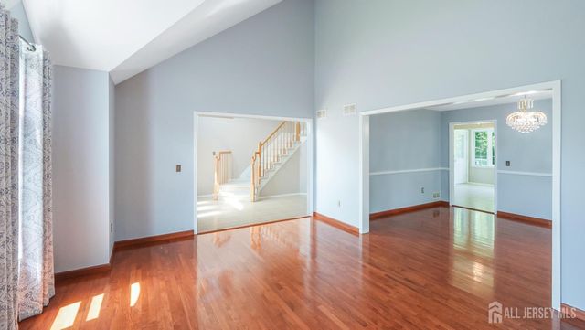 90 Perrine Pike, Hillsborough, NJ 08844