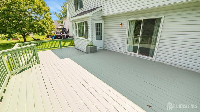 90 Perrine Pike, Hillsborough, NJ 08844