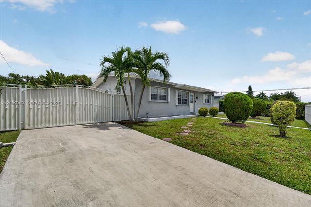 12015 SW 188 ST, Miami, FL 33177