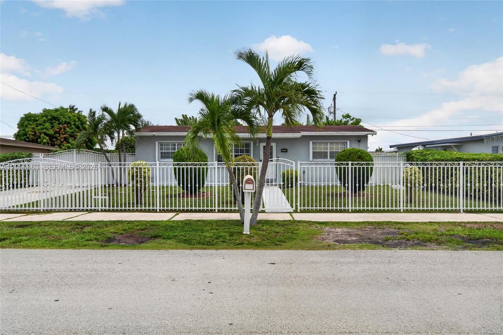 12015 SW 188 ST, Miami, FL 33177