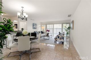 8601 International 162, Canoga Park (los Angeles), CA 91304