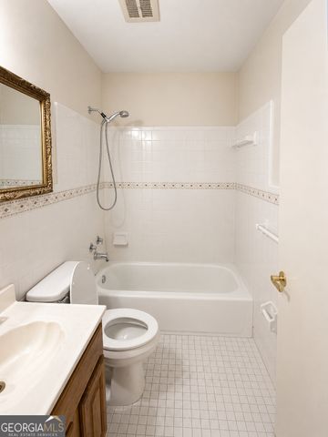 3543 Meadowview Court, Rex, GA 30273