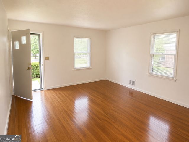 3543 Meadowview Court, Rex, GA 30273
