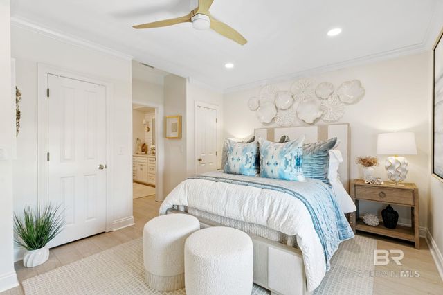 116 W 5th Avenue A, Gulf Shores, AL 36542
