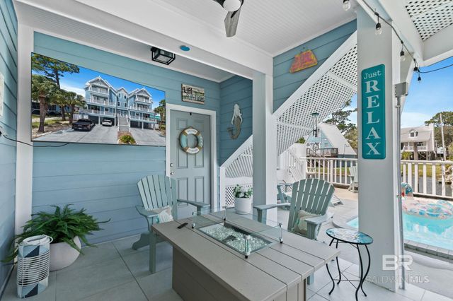116 W 5th Avenue A, Gulf Shores, AL 36542
