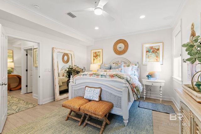116 W 5th Avenue A, Gulf Shores, AL 36542