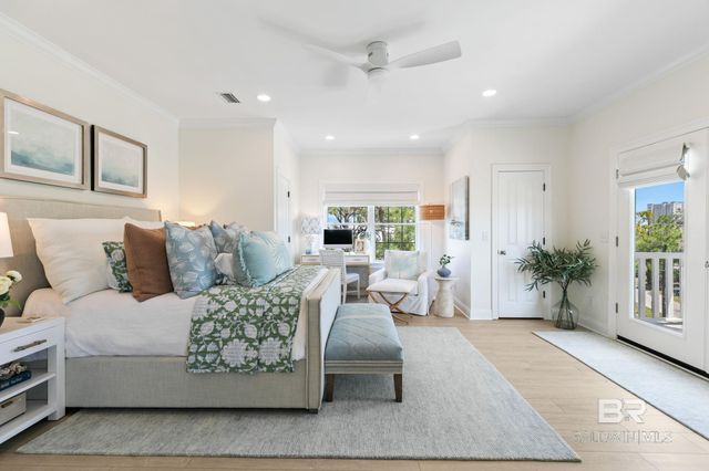 116 W 5th Avenue A, Gulf Shores, AL 36542