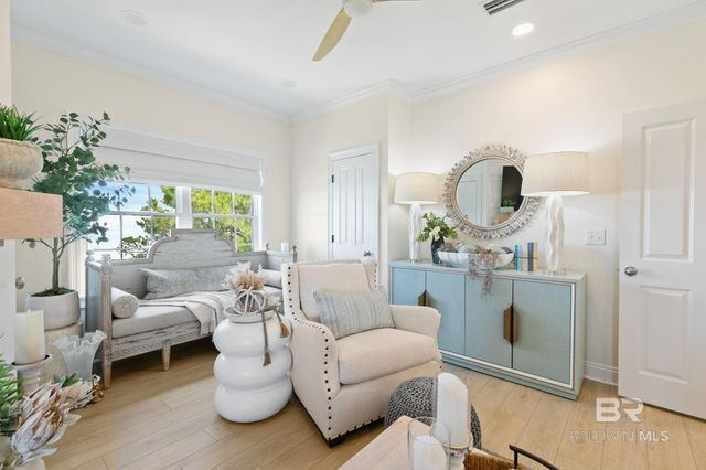 116 W 5th Avenue A, Gulf Shores, AL 36542