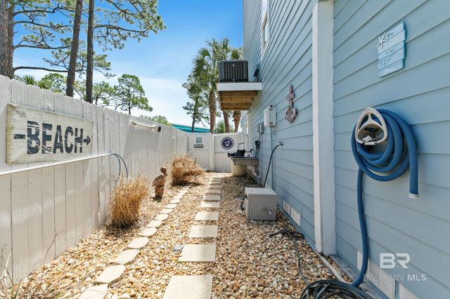 116 W 5th Avenue A, Gulf Shores, AL 36542