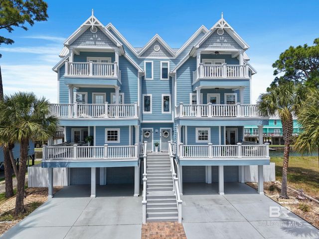 116 W 5th Avenue A, Gulf Shores, AL 36542