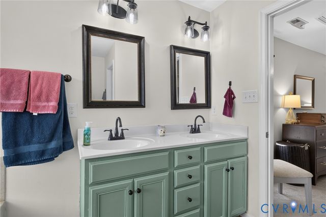 2304 Millcrest Ter, Midlothian, VA 23112