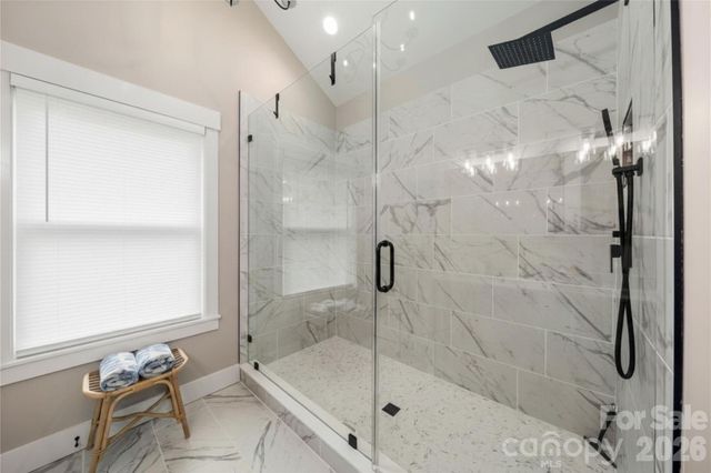 14 Locust Street, Black Mountain, NC 28711