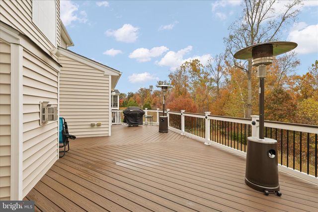 5806 WATERLOO BRIDGE CIR, Haymarket, VA 20169