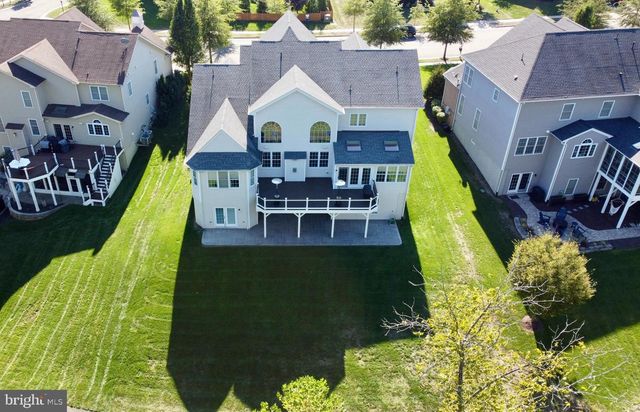 5806 WATERLOO BRIDGE CIR, Haymarket, VA 20169