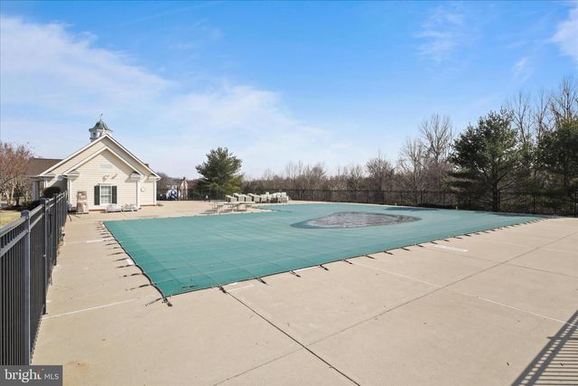 5806 WATERLOO BRIDGE CIR, Haymarket, VA 20169