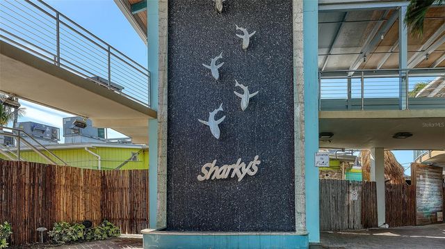 817 HARBOR DRIVE S, Venice, FL 34285