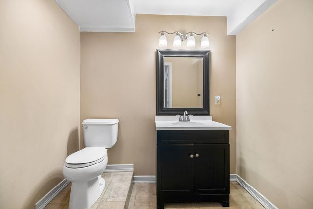 295 Greenland Pond Road, Brewster, MA 02631