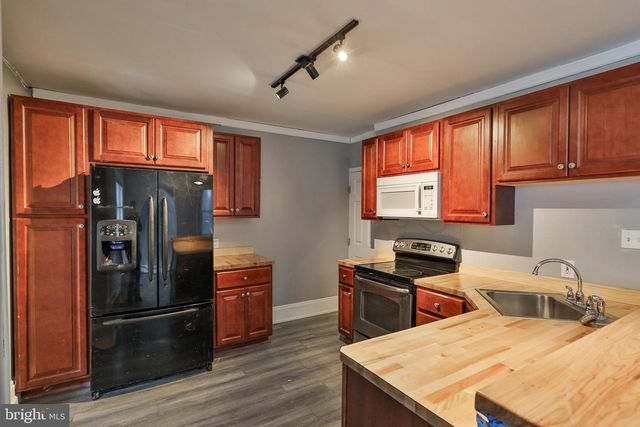 267 S MAIN ST, Bangor, PA 18013