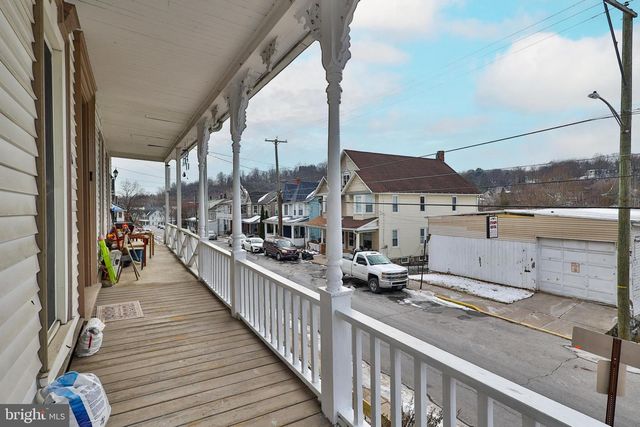 267 S MAIN ST, Bangor, PA 18013