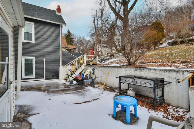 267 S MAIN ST, Bangor, PA 18013