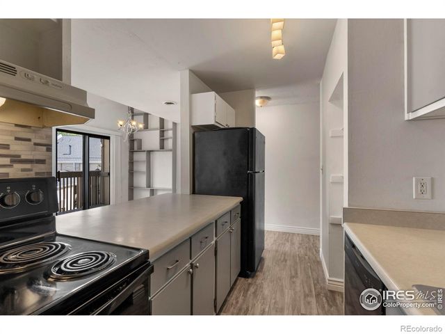 225 E 8th Avenue APT E20, Longmont, CO 80504