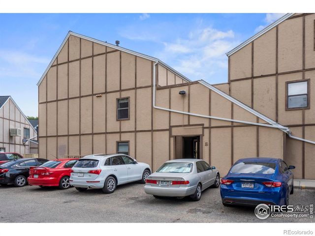 225 E 8th Avenue APT E20, Longmont, CO 80504