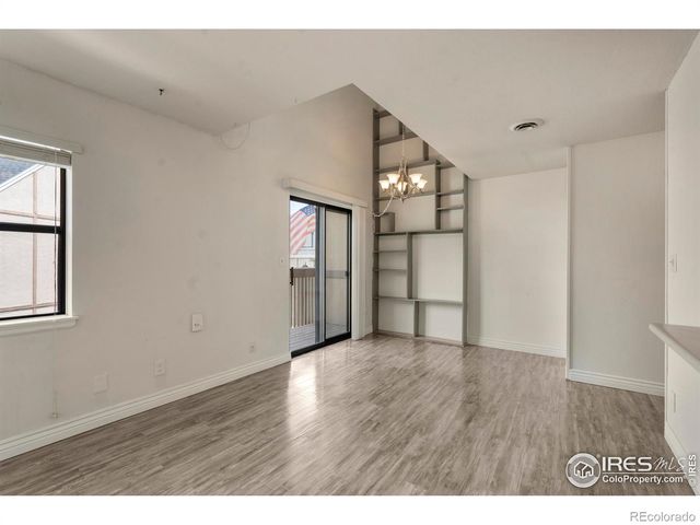 225 E 8th Avenue APT E20, Longmont, CO 80504