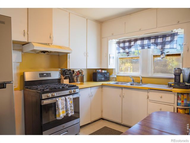 2408 W 9th Street, Greeley, CO 80634
