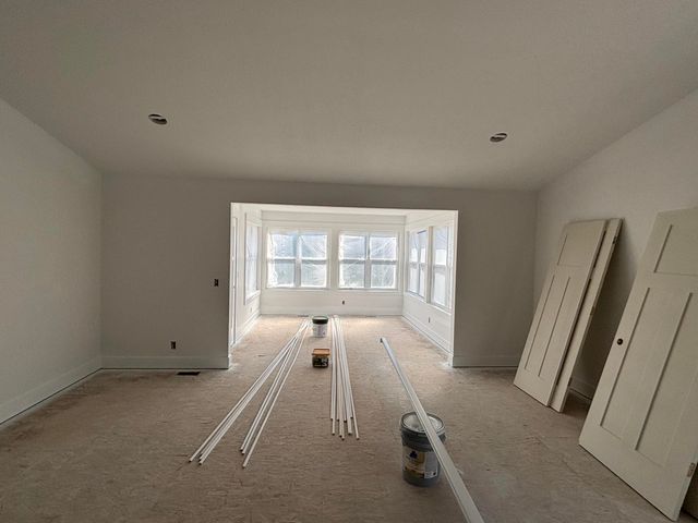 1519 E Addison Way, Laketon Twp, MI 49445