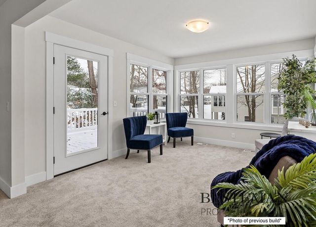 1519 E Addison Way, Laketon Twp, MI 49445