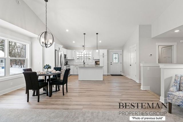 1519 E Addison Way, Laketon Twp, MI 49445