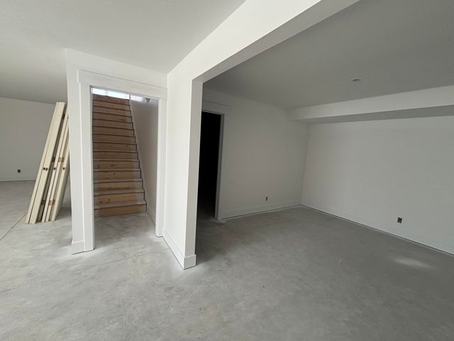 1519 E Addison Way, Laketon Twp, MI 49445