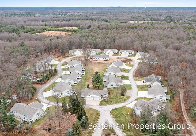 1519 E Addison Way, Laketon Twp, MI 49445