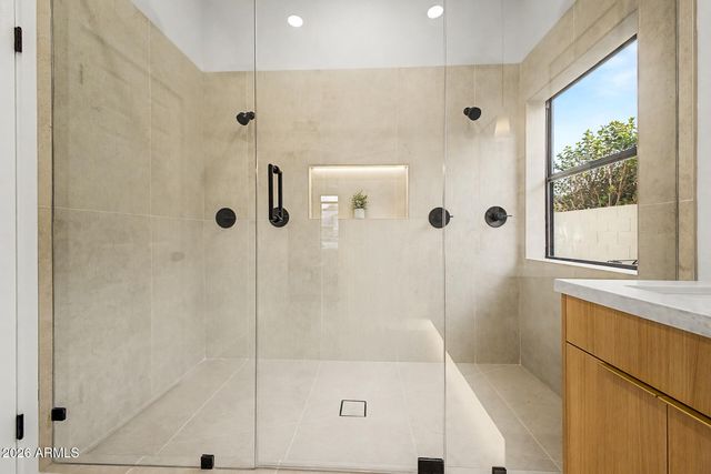 4361 E MEADOW Drive, Phoenix, AZ 85032