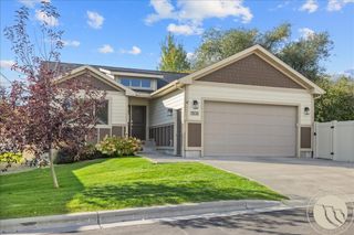 2830 Arrowhead Meadows Dr, Billings, MT 59102