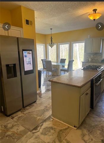 110 Blackwood Circle, Fayetteville, GA 30214