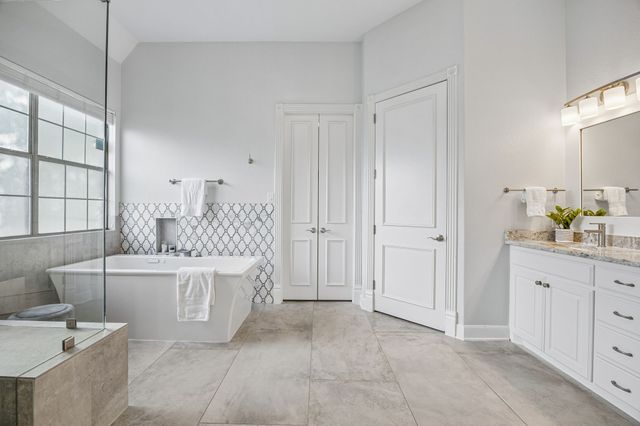 1807 Greenlea Cove, Southlake, TX 76092