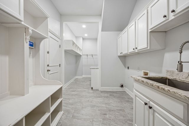 1807 Greenlea Cove, Southlake, TX 76092
