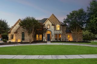 1807 Greenlea Cove, Southlake, TX 76092
