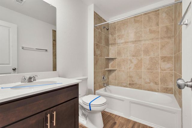 261 Madrid, Kyle, TX 78640