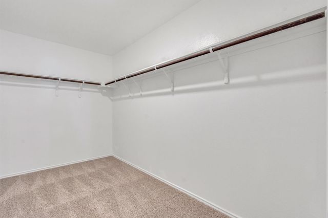 261 Madrid, Kyle, TX 78640