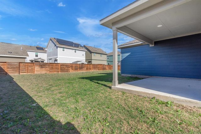 261 Madrid, Kyle, TX 78640