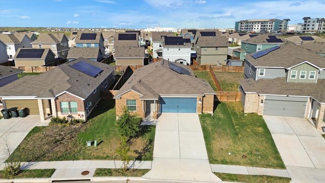 261 Madrid, Kyle, TX 78640