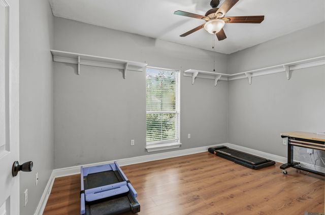 1458 Basswood Dr, Denham Springs, LA 70726