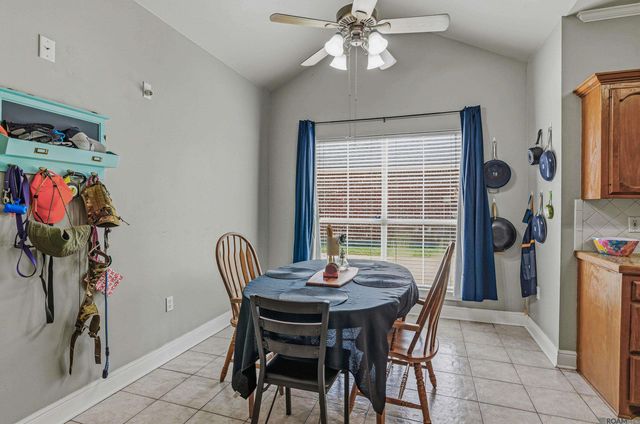 1458 Basswood Dr, Denham Springs, LA 70726