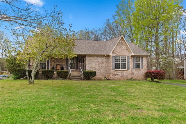 301 Andes Dr, Columbia, TN 38401